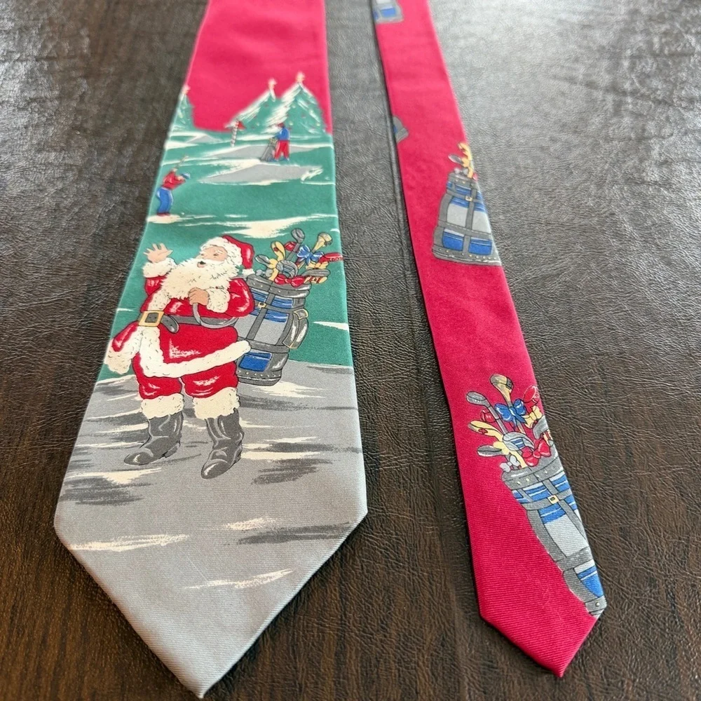 Stafford Festive Santa Holiday Golf Tie - Red and Gray